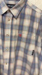 2x Used Blue & White Ariat shirt